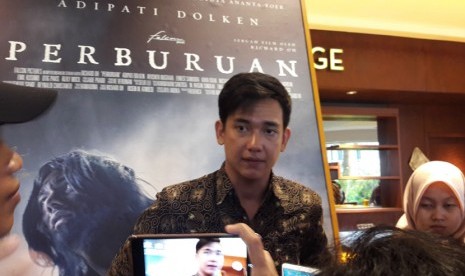  Adipati Dolken