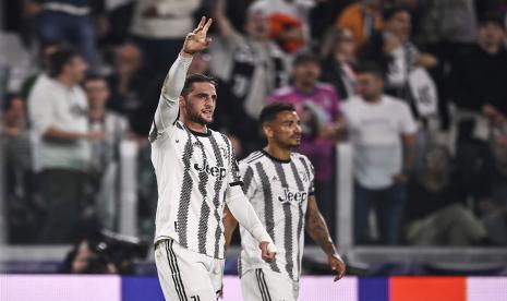  Adrien Rabiot dari Juventus merayakan golnya dalam pertandingan Liga Champions antara Juventus FC dan Maccabi Haifa di Juventus Stadium, Turin, Italia, Kamis (6/10/2022) dini hari WIB. 