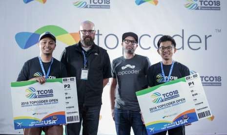 Afif Bimantara, peraih juara satu kompetisi utama kategori UI Design  Top Coder Open (TCO) 2018.  Alumni Universitas Amikom Yogyakarta itu akan mewakili Indonesia di final TCO 2018 di Dallas. 