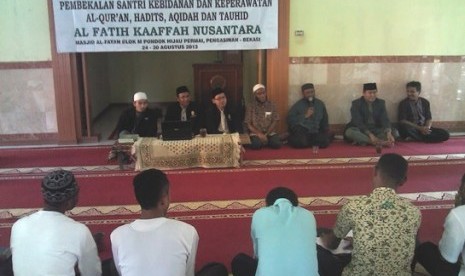 afkn membekali para calon dai sebelum diterjunkan ke medan dakwah