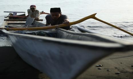  Agim mengerti betul bahwa kesulitan hidup keluarganya namun ingin menjadi hafidz Alquran.