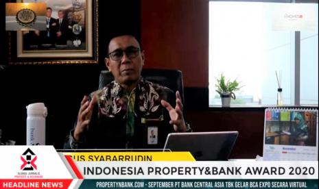 Agus Syabarrudin, Direktur Utama Bank Kalsel saat menerima penghargaan mengucapkan terima kasih atas apresiasi yang diberikan Majalah Property & Bank terhadap konsistensi, antusiasme serta kerja keras Bank Kalsel dalam penyaluran KPR FLPP. 