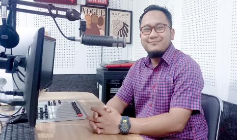 Ahmad Fadhli, Dosen Fakultas Ilmu Komunikasi Unisba