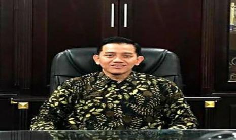 Ahmad Syauqi Soeratno