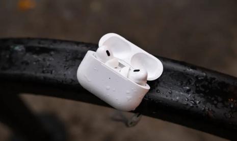 AirPods di masa depan dapat mengukur suhu tubuh dengan saluran telinga Anda.