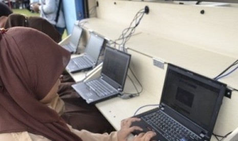 Akses internet.org di Kampung Cyber, Yogyakarta