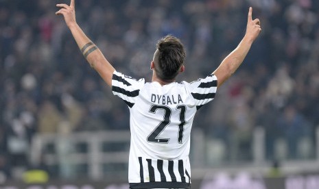 aksi bintang muda Juventus, Paulo Dybala.