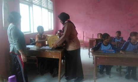  Aksi Bumbung Kemanusiaan di Mentawai oleh Pramuka untuk Rohingya