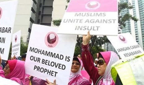 Aksi menentang penghinaan terhadap Nabi Muhammad SAW. 