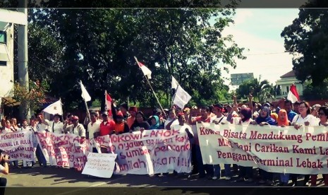 Aksi penolakan terminal bis Lebak Bulus, Jakarta