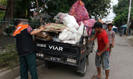 Aktivitas Kebrajan Bank Sampah.