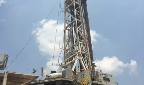 Aktivitas pengeboran di Pertamina EP Asset 3 Field Jatibarang, Rabu (15/1)). PT Pertamina EP memprediksi usia sumur migas yang saat ini dikelola perusahaan hanya sampai sembilan tahun ke depan.