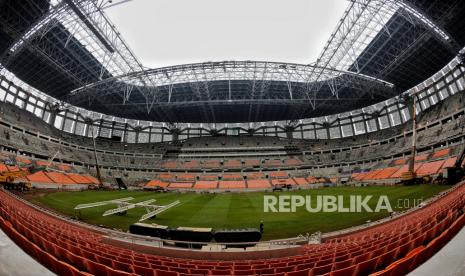 Pemandangan lapangan Jakarta International Stadium (JIS) di kawasan Papanggo, Kecamatan Tangjung Priok, Jakarta Utara, Selasa (21/12). 