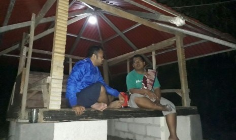 Aktivitas ronda malam di RT 06/08 Kelurahan Pasir Putih, Kecamatan Sawangan, Depok 