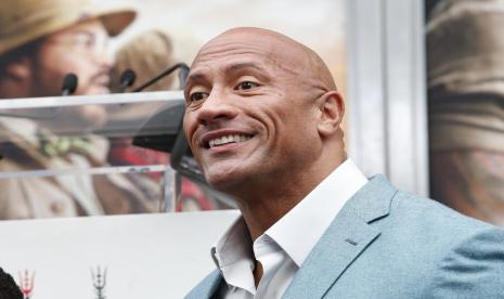 Aktor papan atas Hollywood, Dwayne Johnson, mengirimkan pesan kepada tifosi AC Milan menjelang pertandingan melawan Juventus pada lanjutan Serie A Liga Italia 2022/2023 di Stadion San Siro, Sabtu (8/10/2022).