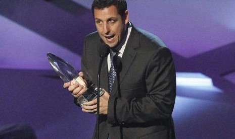 Aktor Hollywood, Adam Sandler, menjadi tamu  di The Ellen DeGeneres Show pada Senin (5/10) lalu.