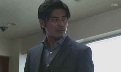 Aktor Jepang, Sakaguchi Kenji.