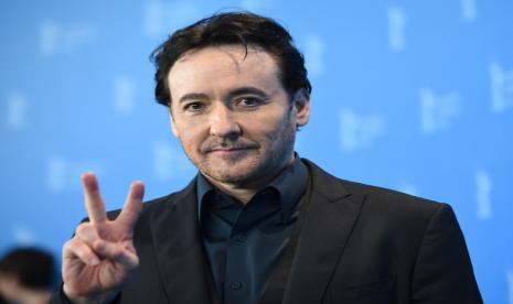 Aktor John Cusack terkenal sebagai selebritas Hollywood yang vokal membela Palestina.