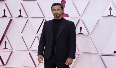 Aktor Riz Ahmed merupakan seorang Muslim kelahiran Inggris.