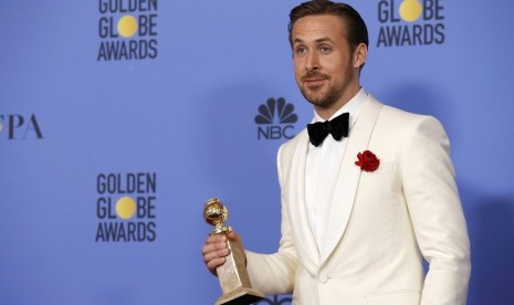 Aktor Ryan Gosling memenangi Golden Globes untuk kategori aktor terbaik untuk perannya dalam film La La Land.