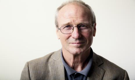 Aktor William Hurt meninggal dunia pada Ahad (13/3/2022). Hurt terkenal sejak 1980-an dan masih aktif main film hingga akhir hayatnya, termasuk membintangi Black Widow (2021).