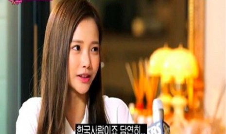 Aktris Ha Yeon Soo dalam sebuah wawancara dengan SBS