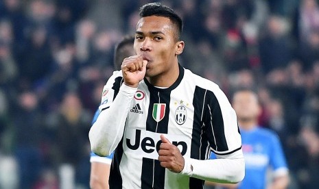 Bek kiri Juventus, Alex Sandro.