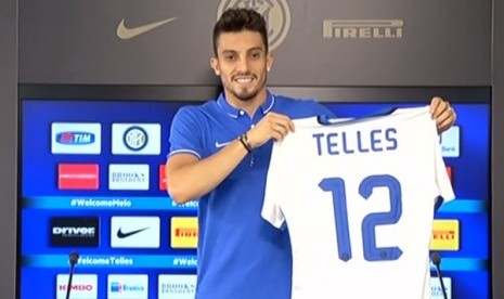 Alex Telles