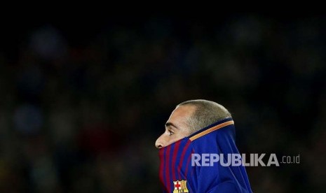 Alex Vidal pada pertandingan leg kedua Copa del Rey babak 32 antara FC Barcelona dan Murcia di Camp Nou stadium, Barcelona, Kamis (30/11) dini hari.