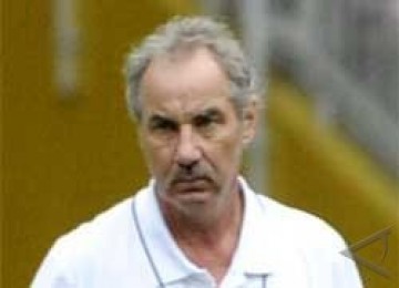 Alfred Riedl