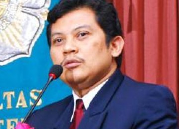 Ali Ghufron, wakil Menteri Kesehatan yang sebelumnya menjadi Dekan FK UGM