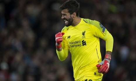 Penjaga gawang Liverpool, Alisson Becker.