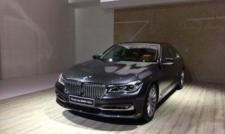 all new BMW 740Li