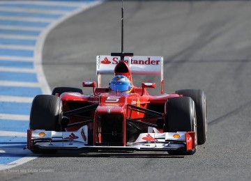 Alonso dengan Ferarri 2012 