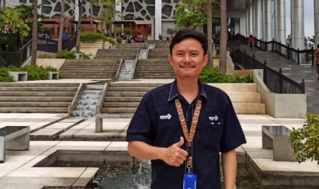 Alumni Universitas BSI (Bina Sarana Informatika) kampus Sukabumi, mahasiswa  program studi Ilmu Komputer, Ahmad Alfan Periwira, sukses menjadi Broadcast Engineer di Perusahaan MNC Animation.