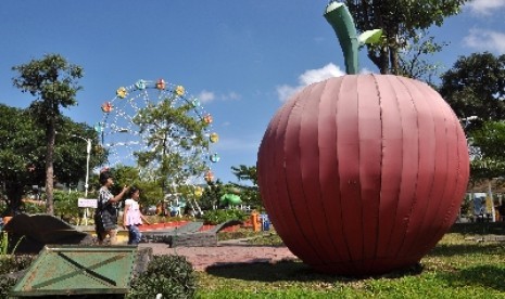 Alun-alun Kota Batu.