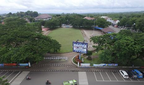 Alun-Alun Multatuli di Rangkasbitung, Kabupaten Lebak, Provinsi Banten.