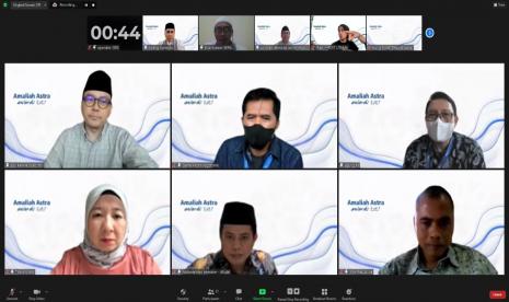 Amaliah Astra Awards melibatkan para Pengurus Yayasan Amaliah Astra serta tokoh keagamaan nasional sebagai dewan juri. 