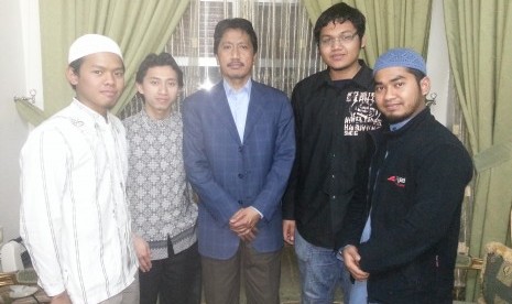 Amiruddin Thamrin bersama rekan PPI.