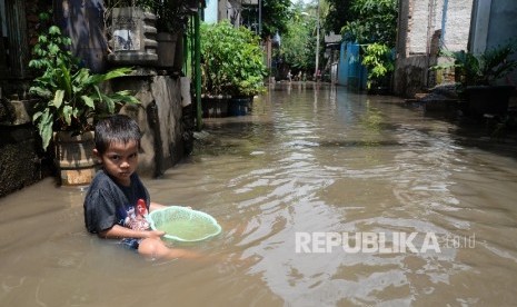 Banjir di Cipinang Melayu (ilustrasi).