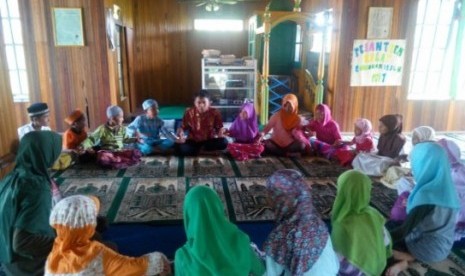 anak-anak di perbatasan menyambut datangnya ramadhan 1436 hijriyah