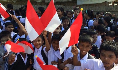 Anak-anak sekolah di Rakhine, Myanmar.