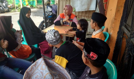 Anak Juara Rappojawa, saat pembinaan membaca Alquran dari Rumah Zakat.