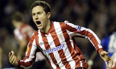 Ander Herrera memperkuat lini tengah Manchester United di musim depan