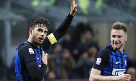 Andrea Ranocchia (kiri).