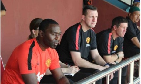 Andy Cole dan tim pelatih dari Manchester United Soccer School memantau langsung proses seleksi tahap Province Round di Jakarta.