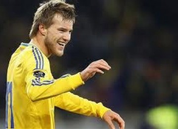 Andriy Yarmolenko disebut-sebut sebagai penerus kesuksesan Andriy Shevchenko