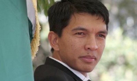 Andry Rajoelina, Presiden Madagaskar yang merebut kekuasaan melalui kudeta militer