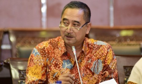 Anggota Komisi X DPR RI Ferdiansyah mengkritisi pertanyaan yang muncul untuk survei lingkungan belajar dari Kementerian Pendidikan, Kebudayaan, Riset, dan Teknologi (Kemendikbudristek). Menurutnya, pertanyaan yang muncul di dalam survei tersebut seperti pertanyaan politis. (Foto: Ferdiansyah)