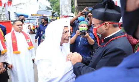 Ilustrasi Habib Luthfi. PBNU perintahkan menarik buku sejarah kontroversial 